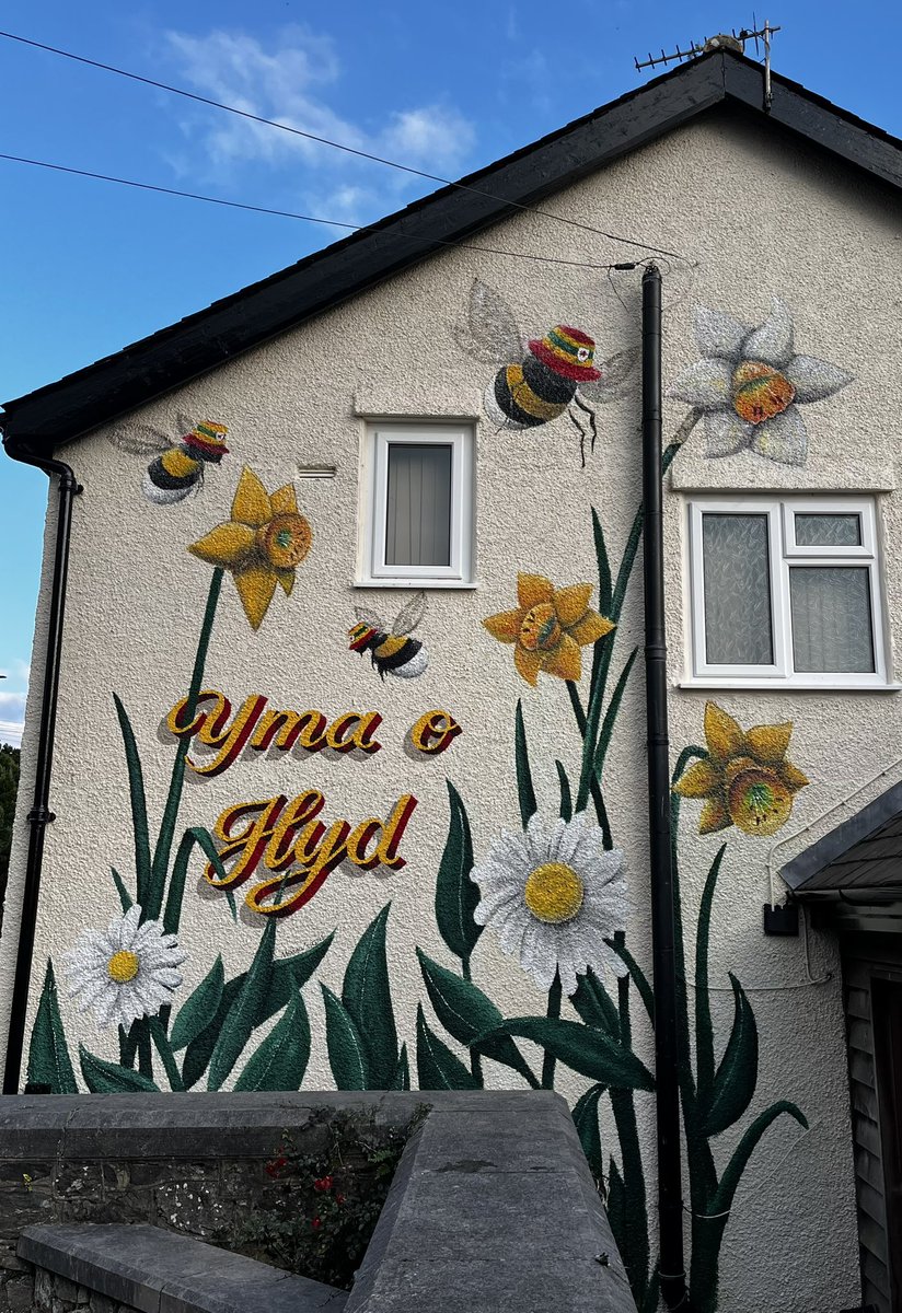 DEWIS architecture tweet media