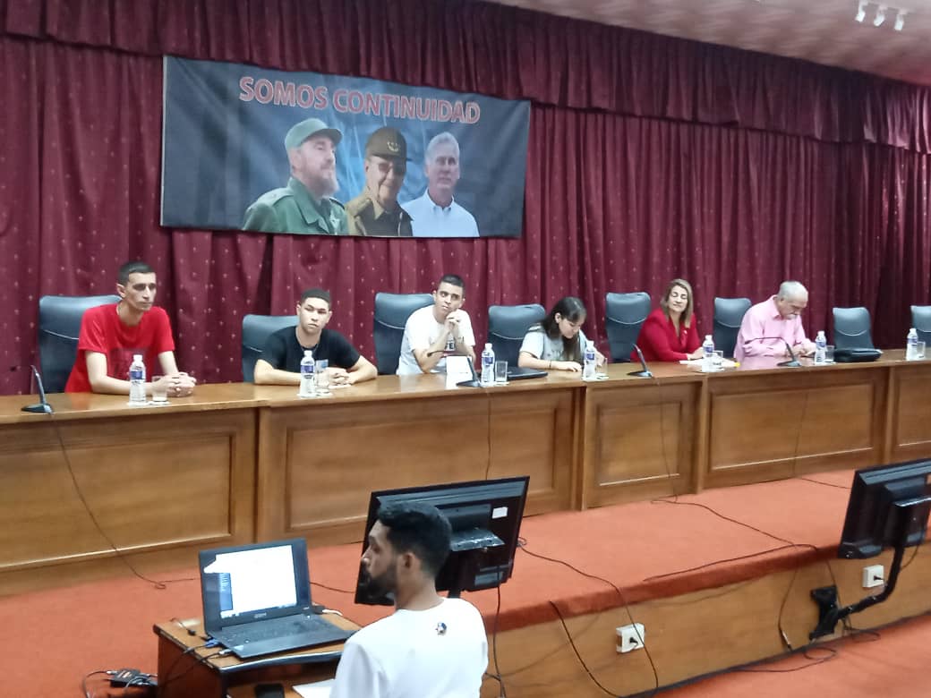 Ya inicio el VII Encuentro de Estudiantes de las Ciencias Médicas. Y la UCMLTU dice presente para mostrar todo lo que se hace en nuestra casa de altos estudios.