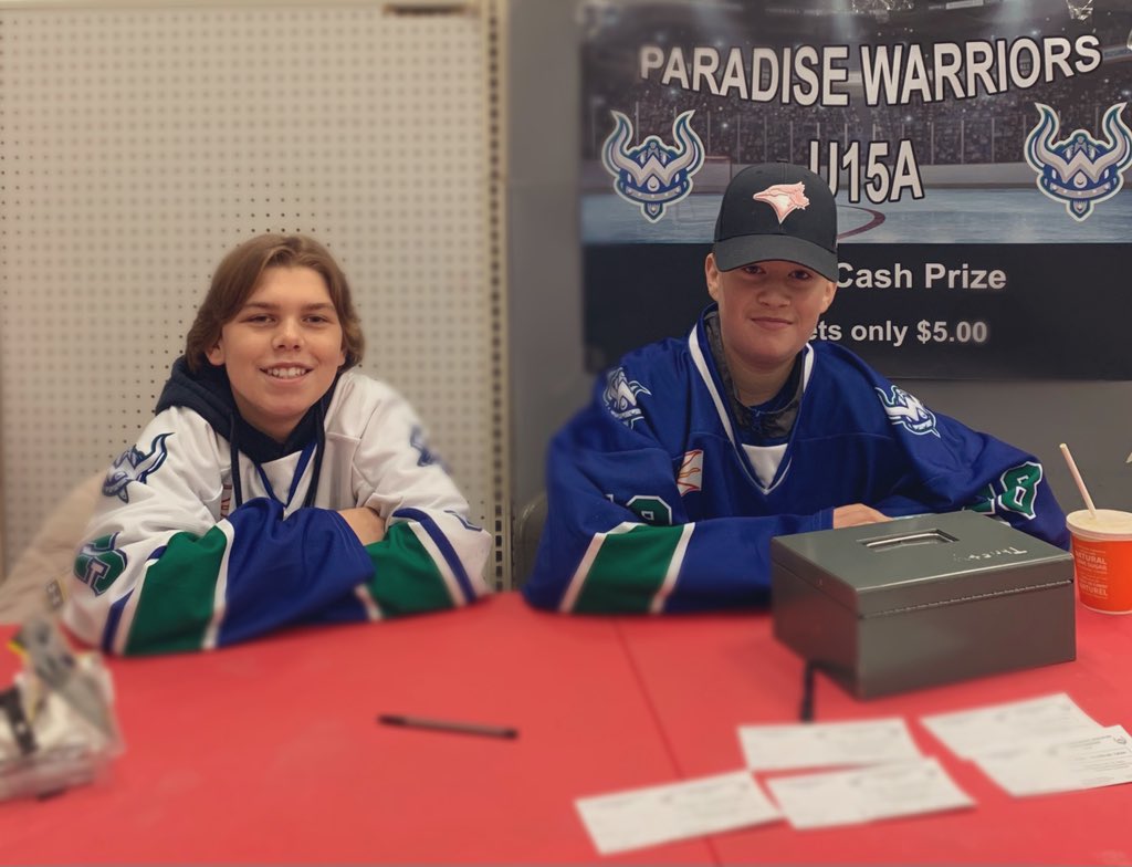 ⚠️Canadian Tire on kelsey drive is on 🛞🛞 here today‼️ the deals😲Our warriors are posted by the exit working hard, selling tickets. $2500 cash prize‼️ Let’s show them some love folks‼️ #LGW #fundraising <a href="/CanadianTire/">Canadian Tire</a>