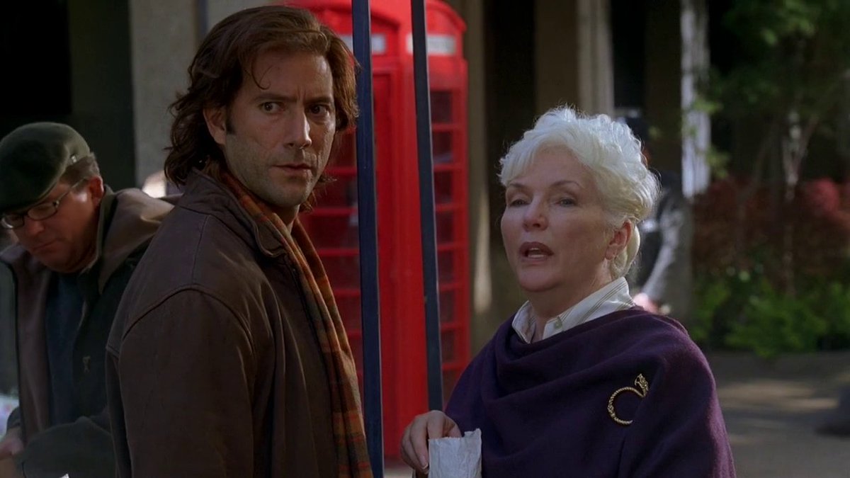 Heute erfahren wir, was mit #Desmond nach den Geschenissem im Bunker passiert ist und warum nicht nur ihn dies verwirrt. 

Mit Cay (@Schnenko) versuchen wir Licht ins Dunkel zu bringen in Folge 061 -  Wer hat an der Uhr gedreht?

inselradiolost815.de/2022/11/15/fol…

#Lost #podcast #zeitreise