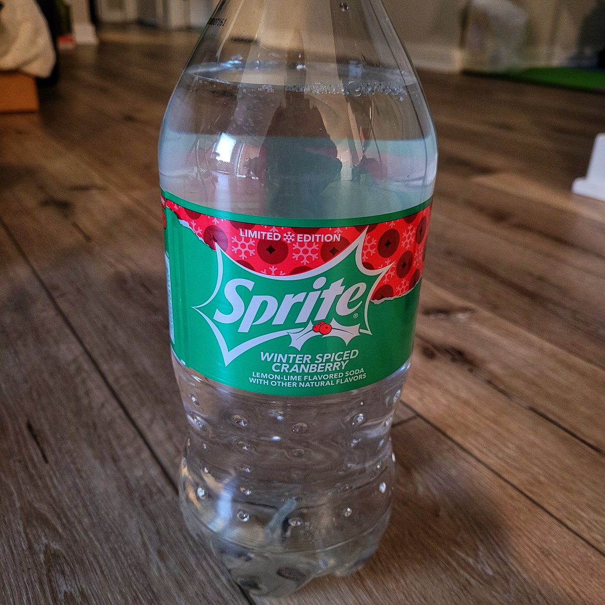Wizzkidben91's tweet photo. @Sprite the winter spiced cranberry flavored sprite is a top tier beverage!  Don't do a McRib and never come back after this holiday season. https://t.co/HPsQPmp615