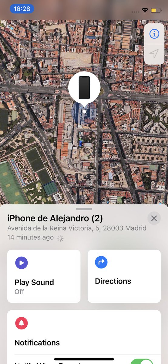 Perdí mi móvil ayer un iPhone 12 Pro y me sale que está aquí porfavor si lo tienes escríbeme de verdad es muy importante para mi ya no solo por el móvil si no lo que hay dentro muchas fotos vídeos y cosas importantes