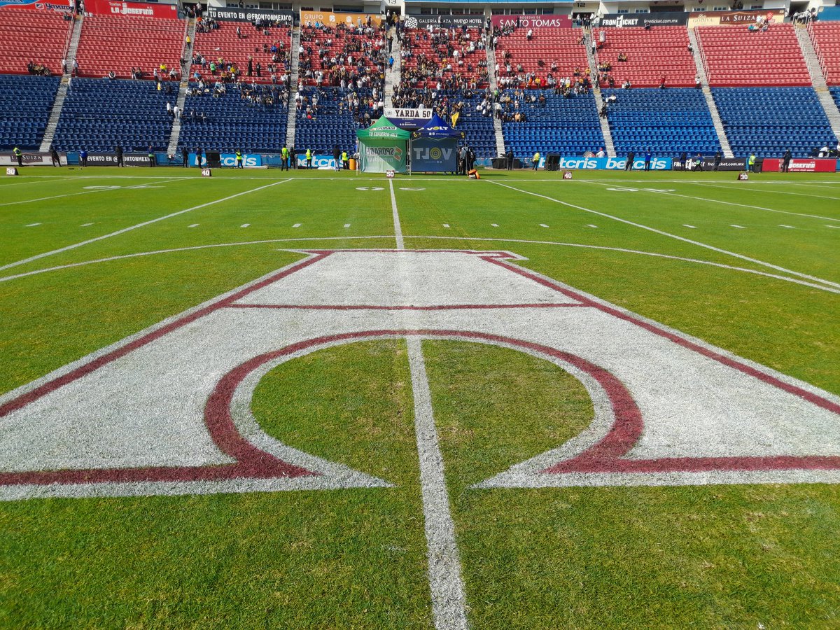 Todo listo para este gran juego <a href="/AguilasIPN/">Águilas Blancas IPN</a> vs <a href="/PumasCU_fba/">Pumas CU FBA</a> 
<a href="/ipndeportes/">IPN Deportes Oficial</a>