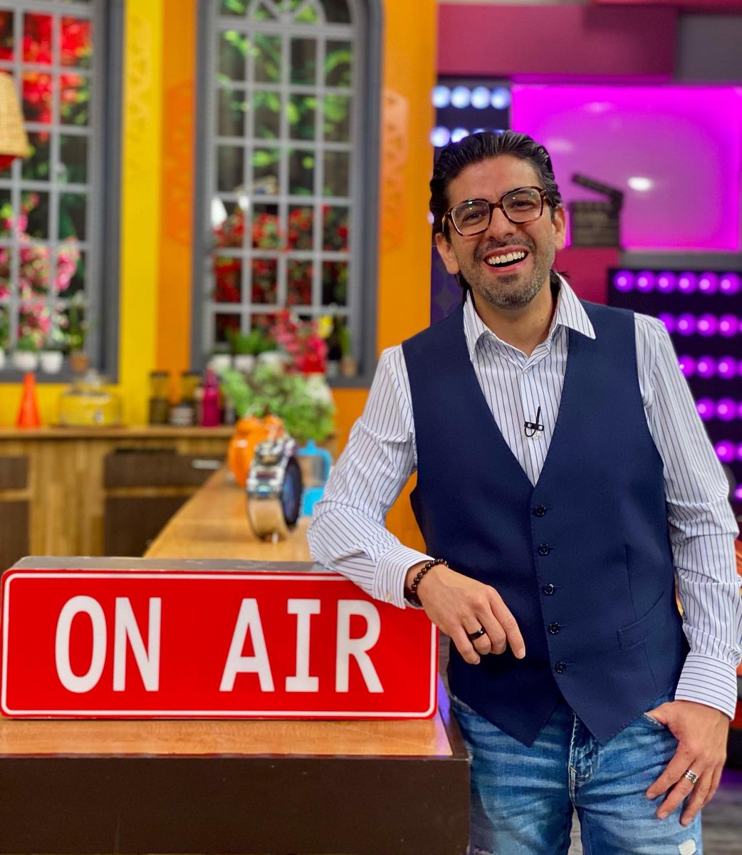 Omar Sandoval tweet media