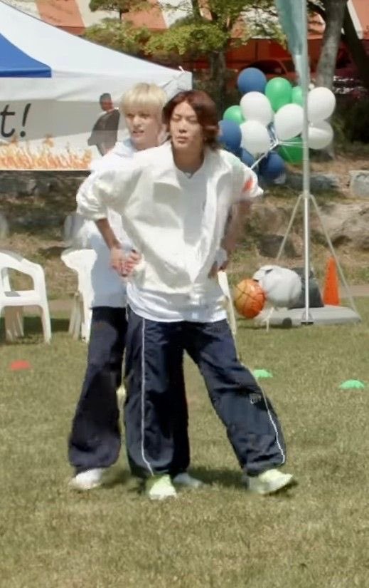 เสียงออกมาจากภาพ "มึงจะทำไมกู"