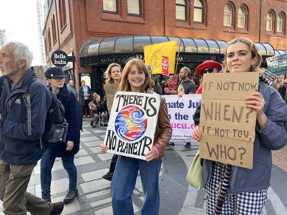 Helen Rimmer tweet media