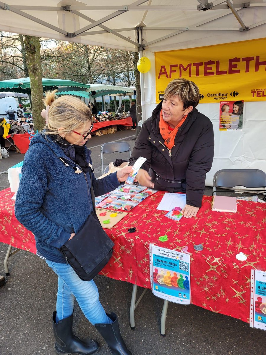 VisiereS's tweet photo. Pour le #Téléthon2022 on ne lâche rien!
On vous attends !

Epinay Sous Sénart - stand Téléthon  Telethon Essonne Sud - 91   Merci à Sekhina OumSousou  Patricia Kozieniak   #essonne
#telethon #plusfort #VisiereSolidaire #maker #impression3D #imprimante3d #benevolat #telethon2022 https://t.co/UFiCC7fOXo
