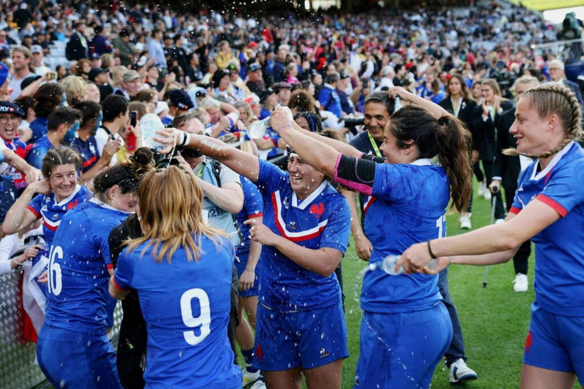 Cette Coupe du Monde a été magnifique.
Le rugby féminin en sort grandi.
Merci et bravo au staff et aux joueuses du XV de France Féminin 🇫🇷