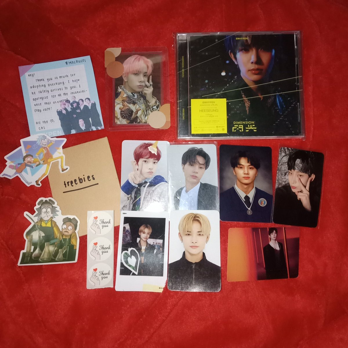 jasukemails's tweet photo. π from @pabheeli
#eyn_buys
β Omg I still can't believe it π Got hee senkou soljack + Versace pc for only 500 php for all! Not really a hee collector but will keep this thank u vv much for packing it well and sa napakaraming freebies i really appreciate it! ^^ #tenchuces https://t.co/Gzg6orJxsb