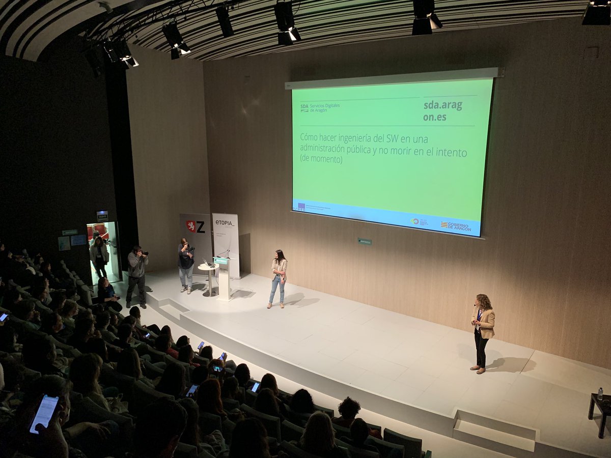 SDA_aragon's tweet image. Hacer software desde la administración pública y hacerlo para mejorar la experiencia de las personas en los servicios públicos 🟡Hoy en #wtmz22 @EstherNuez y @aranchagarc presentan el trabajo que hacen como parte del #equipoSDA