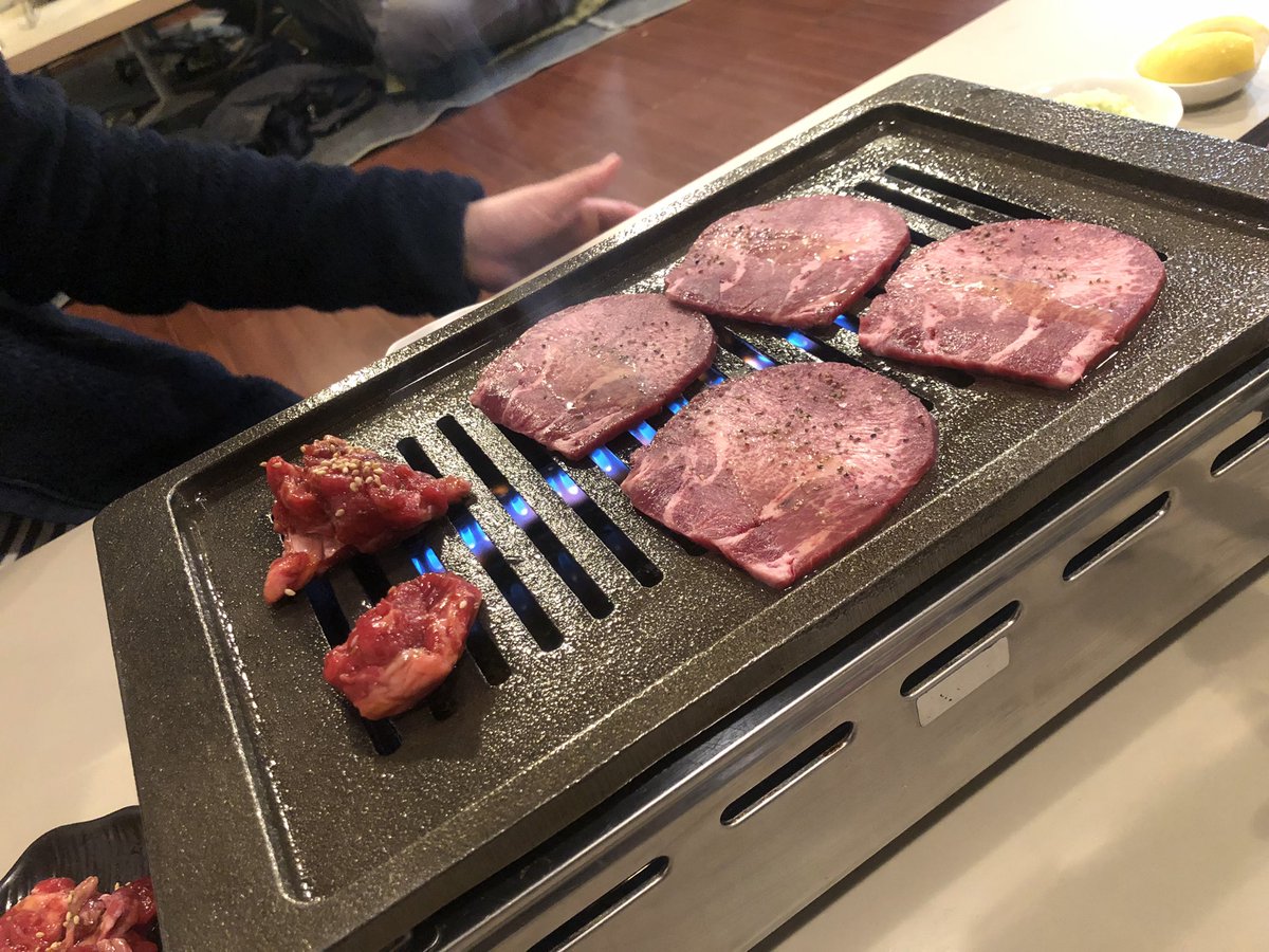 nisyan816's tweet photo. やっと休める、、、やってやるぜ https://t.co/HcyLgN638A