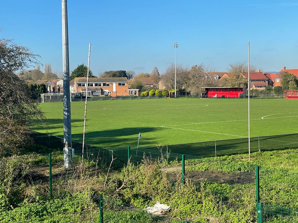 bcobfc's tweet photo. Pictures taken at 11am this morning (KO 2pm and only sunshine expected) after we were shockingly informed that our cup game at @wick_club against @unicornbrfc can't go ahead as the pitch is 'unplayable'. Opposition have refused to move game to our pitch. @westsussexfl #scandalous https://t.co/UhzDAocRqL