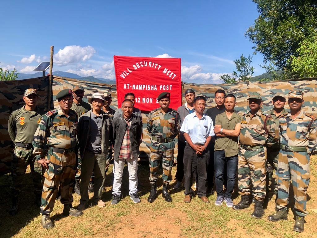 PRODefDehradun's tweet photo. #Chassad Battalion conducted village security meet at Nampisha to create awareness about present security situation, suspension of FMR & to strengthen civil military liaison in AOR for joint progress & wellbeing of local population.
@adgpi
@official_dgar https://t.co/Gq7rIy29Vu