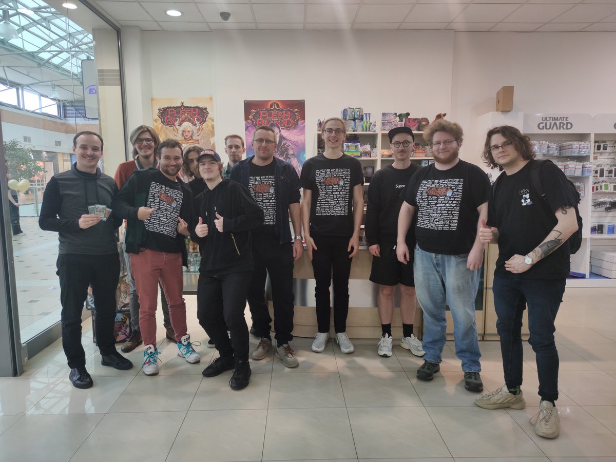 Raven_Lemur's tweet photo. First Armory of our #fabdynasty double weekend! Finished the first Armory in our FLGS - "CUBE", now heading UO as a Group for some pizza and secon Armory in "Wilczek"! Dynasty is awesome, LFG! #fabtcg #missedtrigger https://t.co/15L2HSIh3S
