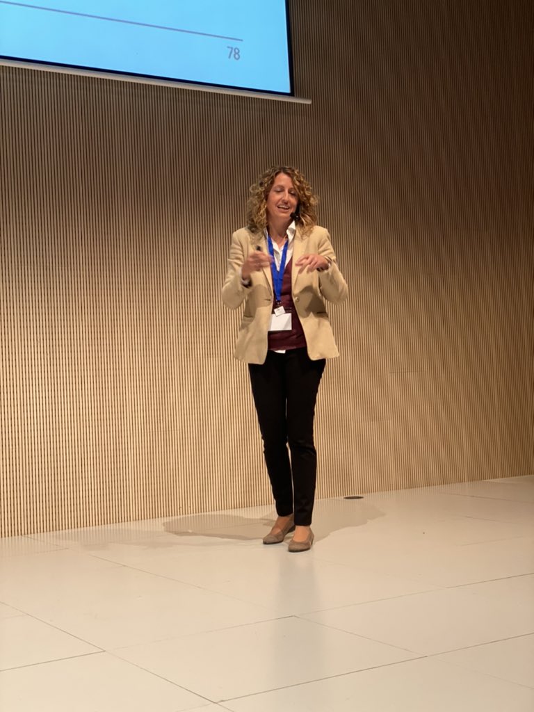 WTMZaragoza's tweet image. #WTMZ22 nos estamos partiendo con esta charla. Transparencia máxima de la administración en @WTMZaragoza. Testean la app antes de diseñarla. Usan mongodb porque todas las solicitudes son distintas @aranchagarc @esthernuez