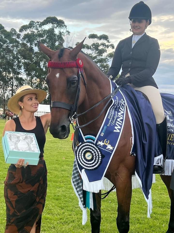 Claire Lever Racing tweet media