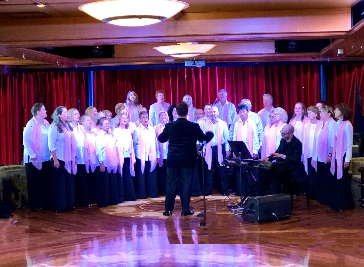 SOHKnocks's tweet photo. Don’t miss fun-loving, non-auditioned community choir based in Docklands, THECHO!R in COVER ME IN SUNSHINE - Sun 20 Nov, 3pm, at The Edge Theatre, Fed Square, Melb https://t.co/VwQ7gmBrN6 https://t.co/TBDi3MPQ95