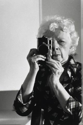 PhotogsAtWork's tweet photo. Lisette Model (November 10, 1901 - March 30, 1983) #Photojournalism #StreetPhotography #LisetteModel #Photography https://t.co/u5wKddP1aj