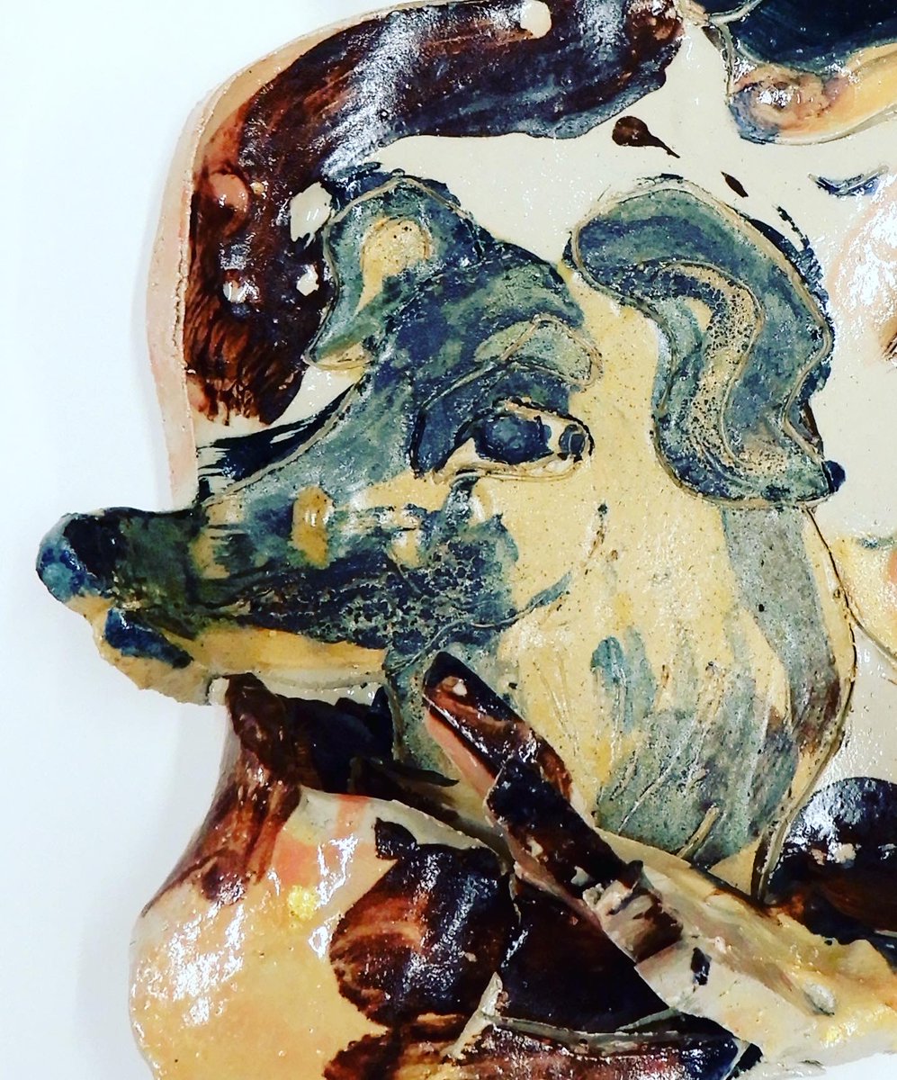 PaulKindersley's tweet photo. The Best Friend - unique #ceramic #stoneware fruit bowl / salad bowl / presentation dish / bonbon dish!? #handbuilt from #slab with #engobe #pigments #underglaze and #glazed - a #sculptural #painted yet very useable object! https://t.co/6Yej713Tjb