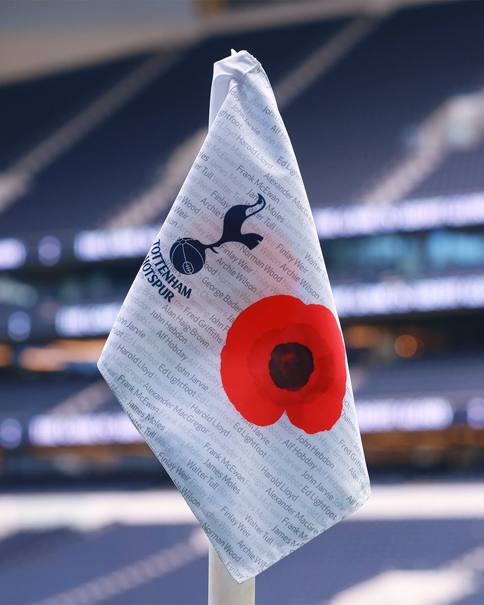 Today's corner flags have been designed to display and honour the names of the former Spurs players who lost their lives across both World Wars

We will remember them 💙