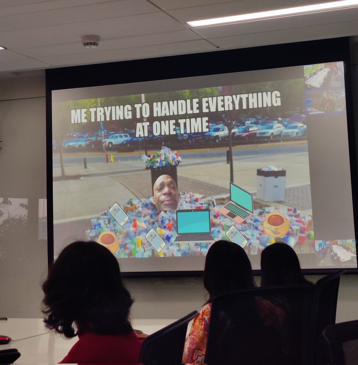 himanshi21_'s tweet photo. Some amazing insights by some amazing people!💫
*Learnt the very basics of cloud computing which made me realise that  we are living in the cloud☁️
*How to use the Microsoft Azure platform to make an ML pipeline.
*Being a part of communities, how they help you grow! https://t.co/dzculvLsgm