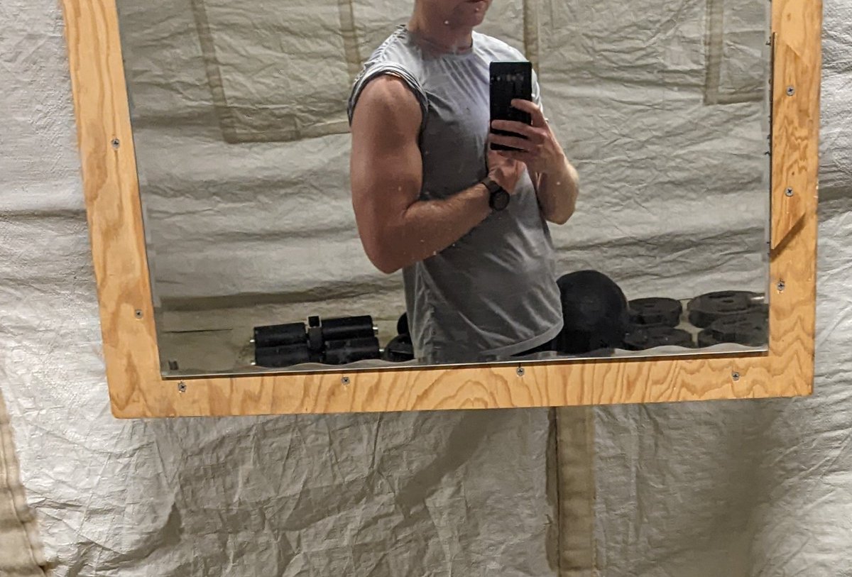 manincam's tweet photo. 💪🏻💪🏻💪🏻 https://t.co/ttucMpOe2N