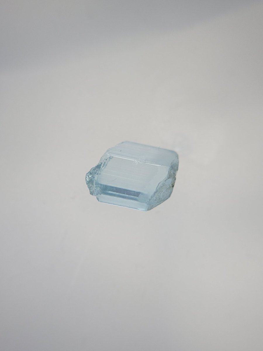 seul613's tweet photo. #원석마켓
미처리 콜로라도 아쿠아마린 러프 6.95ct 463,000원
유리처럼 투명한 러프에요 https://t.co/mKO8h4sRvM