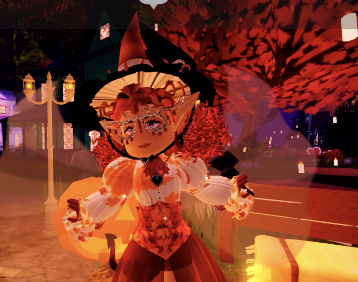 Charlie_QR_'s tweet photo. @kayionz You are walking down the street and you see beautiful fairy 🍂🍁🍁 #KayionzRHFashion22 https://t.co/SYX33Pip1d