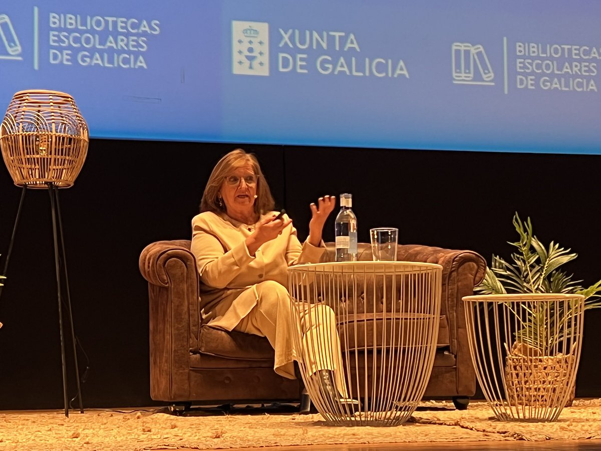 CAFIgalicia's tweet photo. ⭕️ Rematamos a xornada da mañá cos intervención de Estela D’Angelo. https://t.co/3YTj3z2yhx