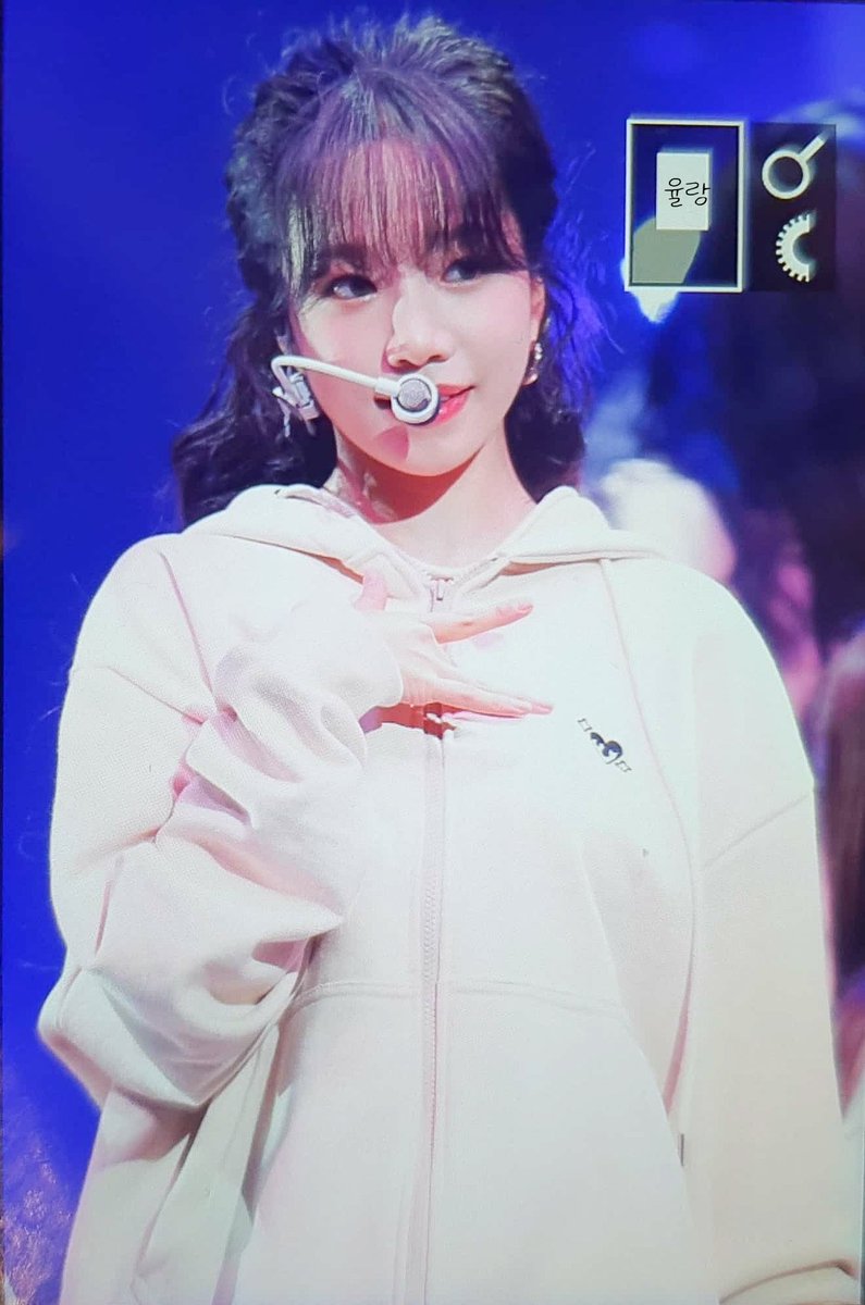 221112 프리뷰
유리의 첫 팬미팅 성공적!🎉 축하해 🥳

#조유리 #チョユリ #JOYURI