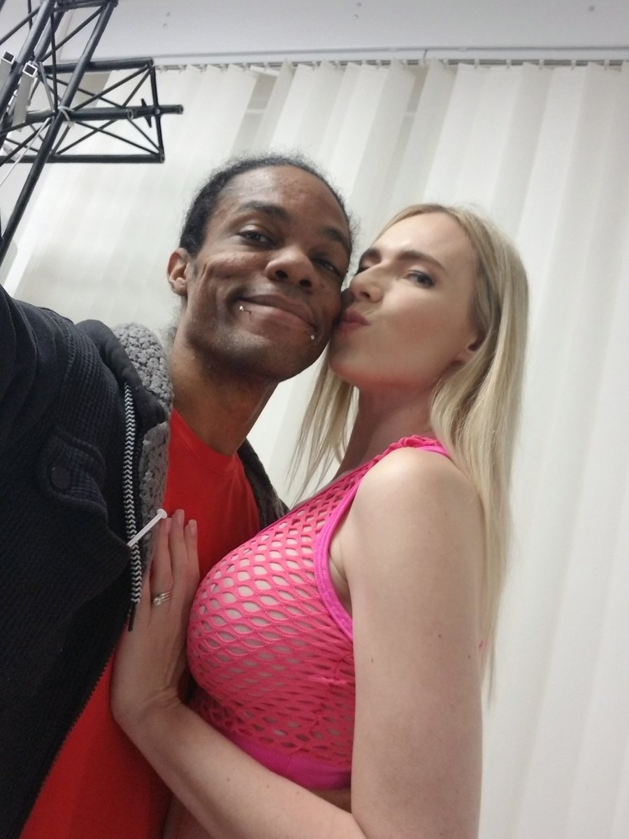 aj-fresh-prague-nov-5-dec-10-on-twitter-i-ve-shot-with-the
