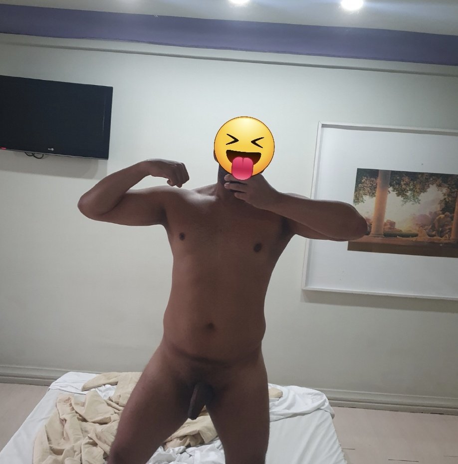 PutoSaf84218634's tweet photo. Sei que ainda tô longe de ser um #ursão mas tô no caminho -16kg e amando alguns músculos q estão brotando e o #cheirodepica tá forte #projetoursao #bearproject e bora q hoje tem trampo na cidade maravilhosa https://t.co/o51i9pFi4Q