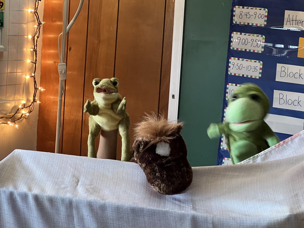 MsFigard's tweet photo. A Fun Friday reader's theater puppet performance - increased reading fluency, expanding vocabulary, and having fun!  I call that a win! @asdcentral  @BodnarPrincipal https://t.co/PRHhNa6c68
