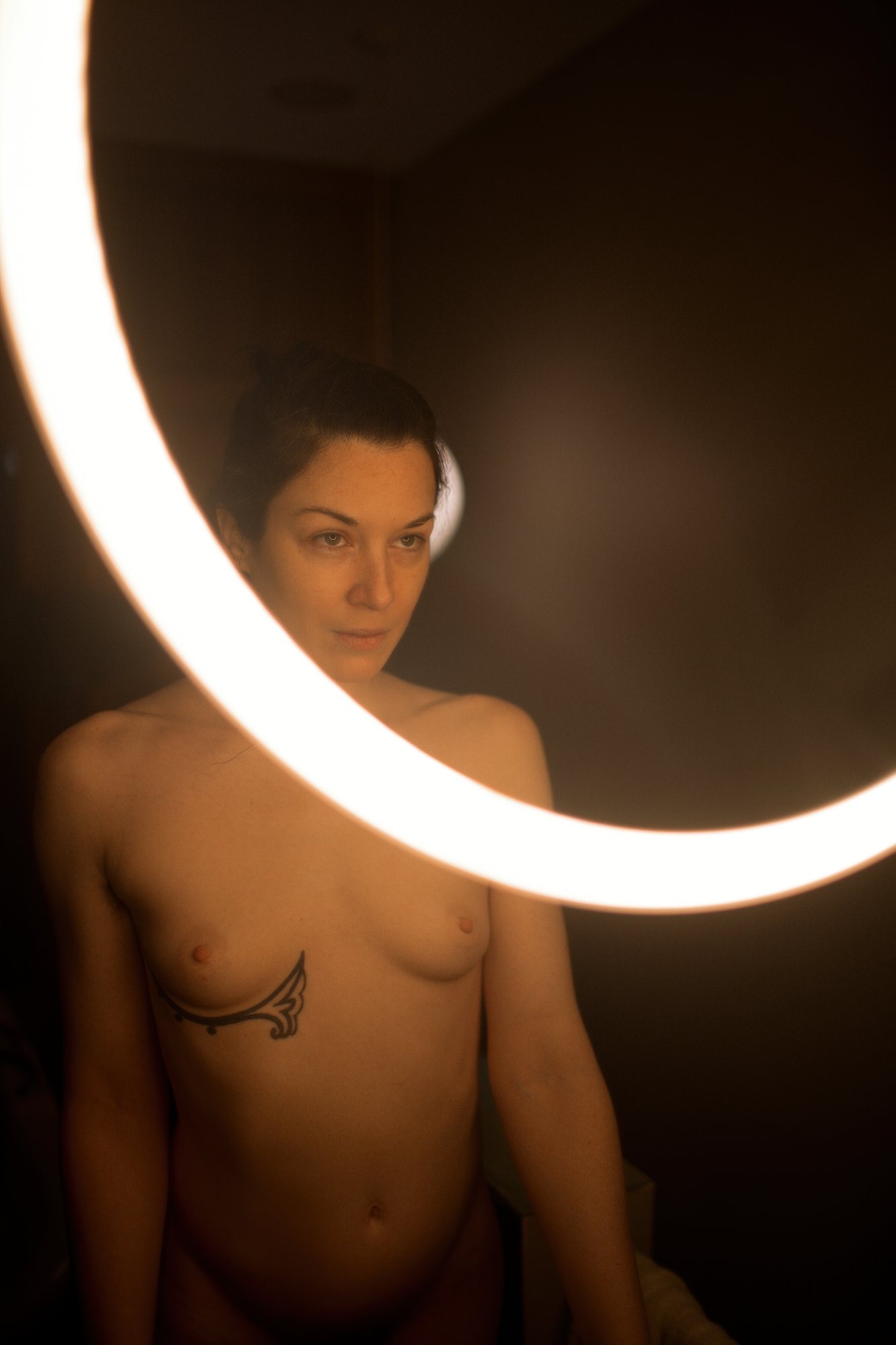 3 pic. Some of my nude work from the past year. Greyscale by Theik Smith 18th century pin-up by Lucy LaRiot Mirror portrait by @claytoncubitt Couch image by Braca Nadezdić https://t.co/oQZhm8KYBB https://t.co/1FyhO8UVgz