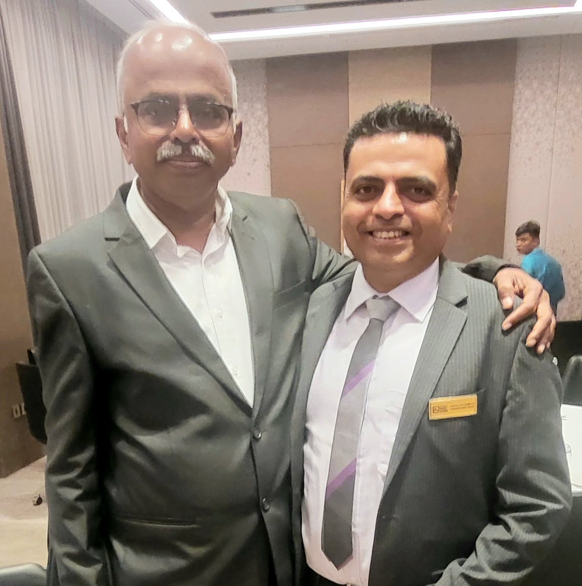 “No company on this earth has collapsed because they charged less. They collapsed because they could not control the cost.' 
@velumania Dr. A. Velumani, Founder of @Thyrocare spoke at @CREDAINational #NATCON22. 
All 1K+ seats were full throughout his session.