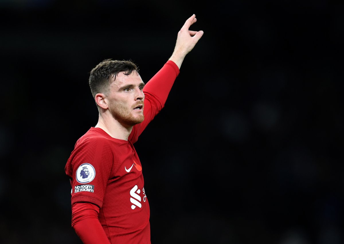 OptaJoe's tweet photo. 53 - With his two assists in the first half against Southampton, Andrew Robertson has equalled Leighton Baines as the defender with the most assists in Premier League history (53). Supply. https://t.co/ZcPxwdQE4d