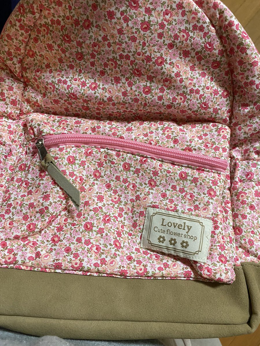 yukichi0423's tweet photo. なんとなーく西松屋行って、娘が選んだバッグがこれだった。 https://t.co/gSAm8iwXQt