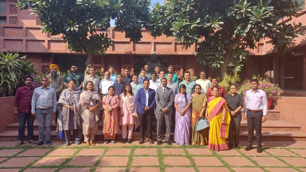 LokSabha_PRIDE's tweet photo. Prof. K M Pathi, Visiting Faculty, LBSNAA, gave an insightful session to the Officers of Lok Sabha, Rajya Sabha and State Legislature Secretariats. @kmpathi @LBSNAA_Official https://t.co/dpR2aDslXp