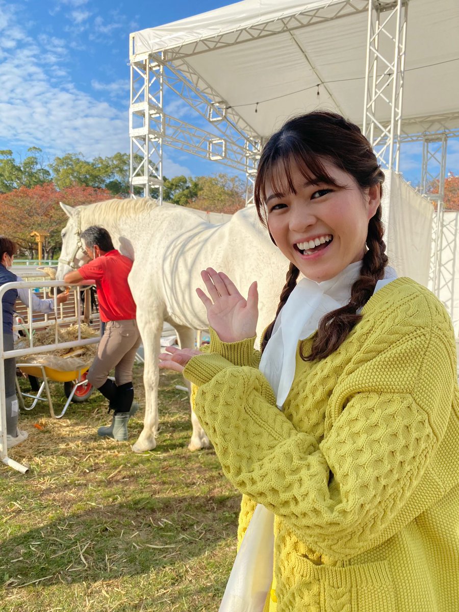 _yu_ko_26's tweet photo. 本日は、『福岡県“One Health”国際フォーラム2022+FAVA』内で行われた、俳優の坂上忍さんをゲストに迎えた県民講座の中継リポートをさせて頂きました✨

今回［#OneHelth］について初めて知ったのですが、人と動物と環境の健康を守っていく為に、様々な取り組みがなされてて、私にも出来ることが沢山あ https://t.co/Z9XVZRbjOI