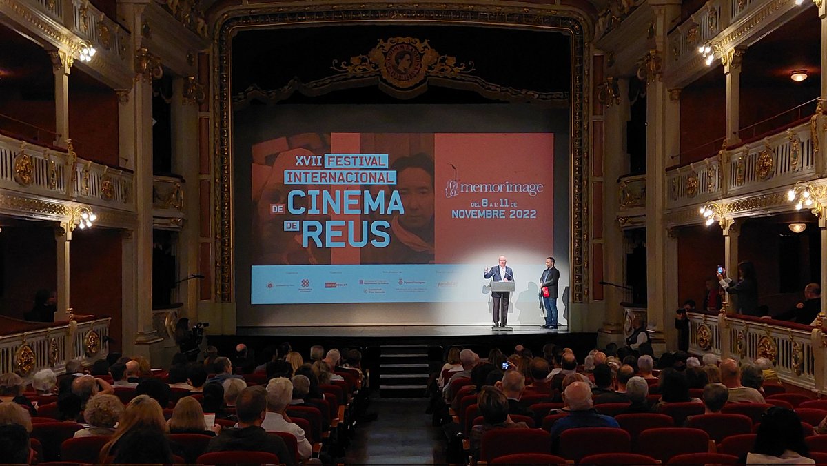 Memorimage's tweet photo. Ahir a la nit vam celebrar la cloenda del #Memorimage i l'entrega dels premis📽🏆! Vols conèixer les pel·lícules guanyadores? ⬇️ https://t.co/WyU6OoJKu7