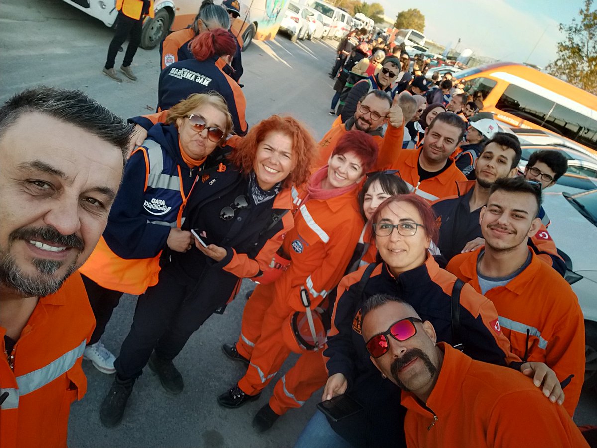 Yukselkemiksiz's tweet photo. #tatbikatistanbulafad biz hazırız ya siz #tatbikat #magame @magamesar https://t.co/bkHdv20vcr