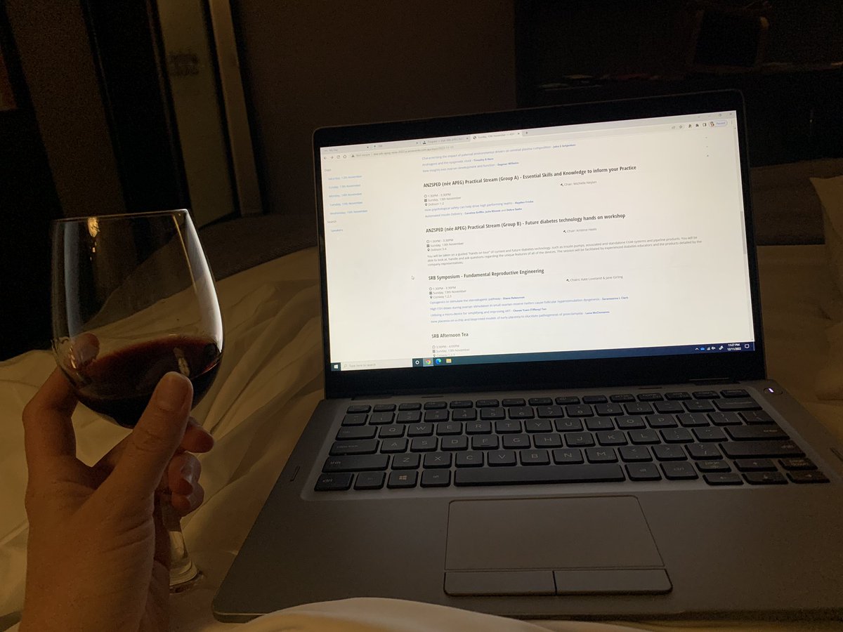 GeorgiaKafer's tweet image. Wine for dinner (thanks awkward 3 hr time difference) while perusing the Sunday sessions for @ESASRB and not mad about it! Pretty excited to see all the repro crew tomorrow! @ReproductionSRB #Christchurch #teamplacenta