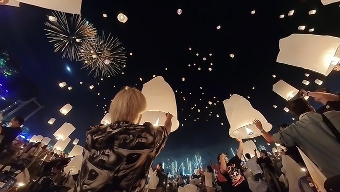 ジョルノ☆旅 - コムローイ祭りは95%日本人ばっかりだけど綺麗だったぞ https://t.co/qhrGlFGWYk