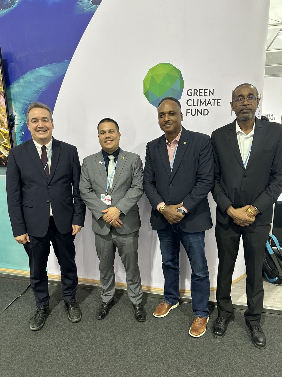 It was good to meet w/ @yannickglemarec of the @theGCF with members of the Jamaican delegation as we discussed mobilizing increased Climate Finance to fuel 🇯🇲’s ambition for both Mitigation & Adaptation. #COP27 #TogetherForImplementation @COP27P @CcdJamaica @JSIFJA @megjc_jm