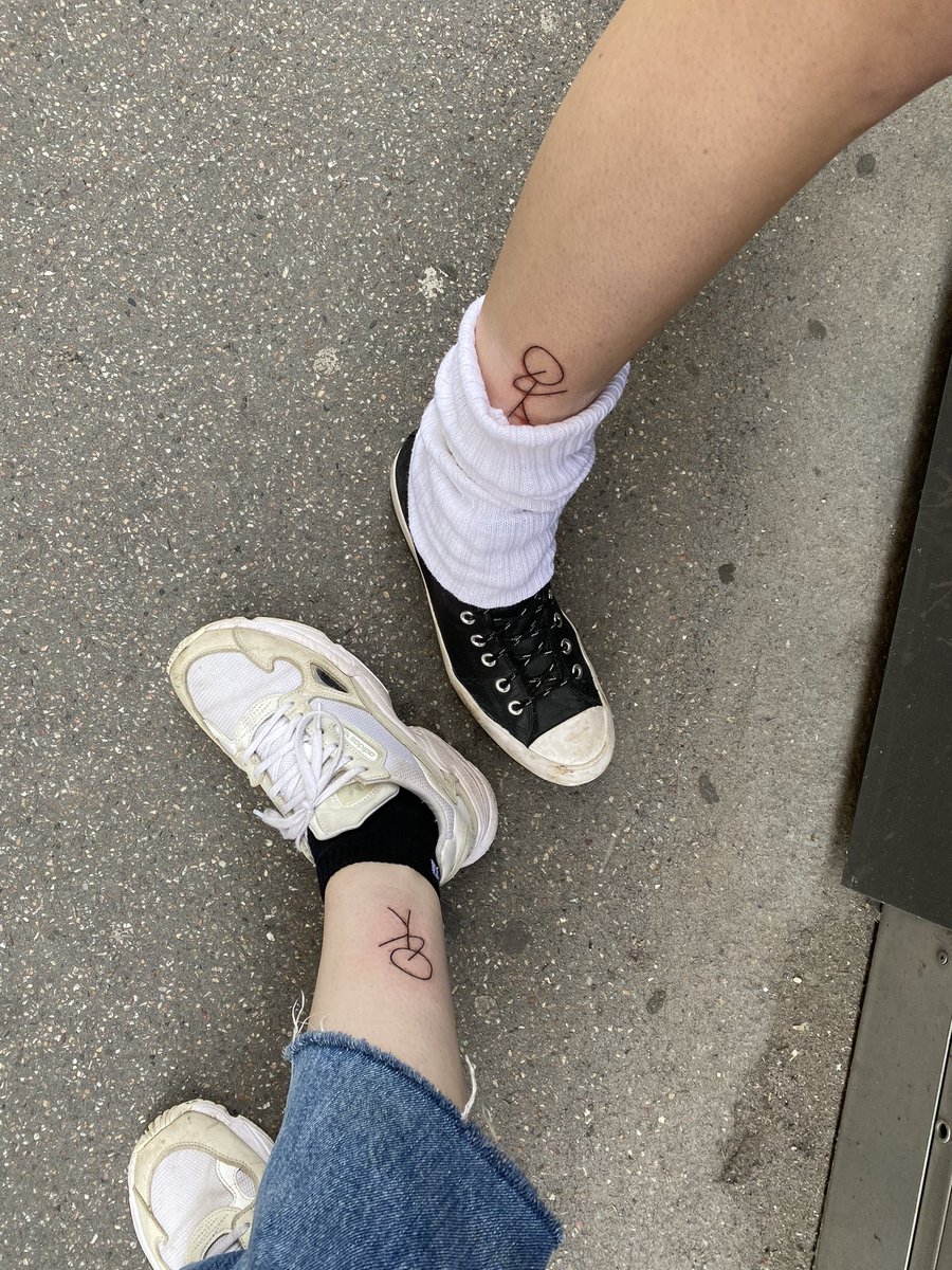 léna🦋 tweet media