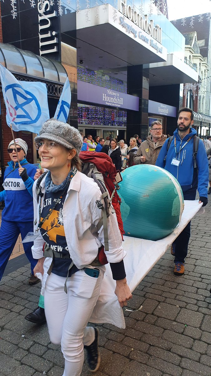 Huge turn out in  #Blackpool for
🌏 #COP27     #DemandAction 📣
Solidarity #Egypt #FreeAlaa
12 noon
📍#Blackpool Comedy Carpet 
(in front of Tower)

Cost of Living Crisis 🪙
= Climate Crisis 🌏
= Health Crisis 🌡
We want Justice! ⚖️
Enough is Enough! 
 #unions #climate #nhs