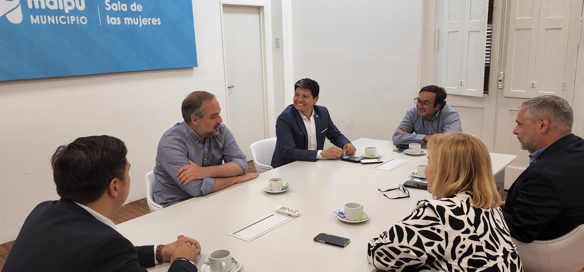 La comitiva de #CAME se reunió con <a href="/MatiasStevanato/">Matias Stevanato</a>, intendente de Maipú, dónde se firmará un convenio para impulsar los #CentrosComercialesACieloAbierto