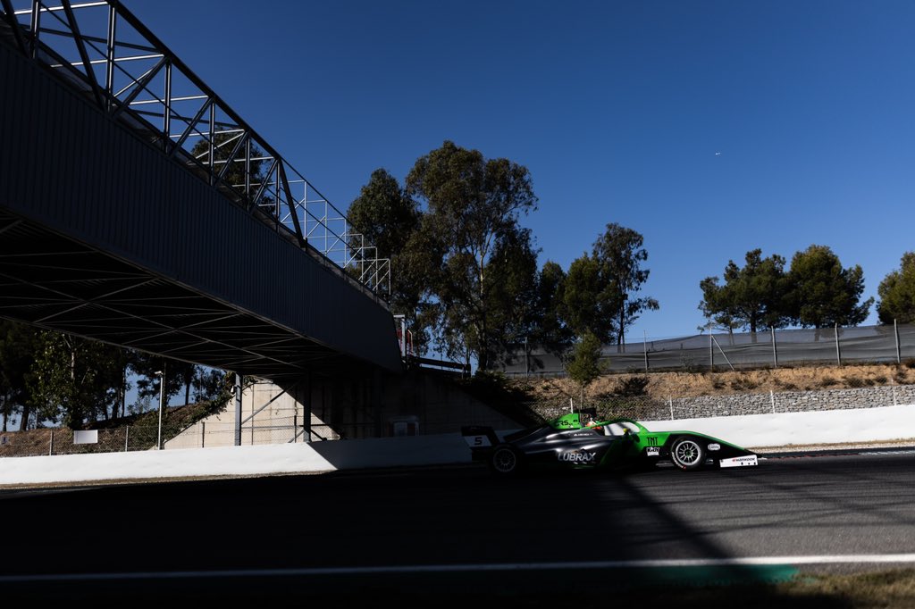 Qualifying 1: P25

Let’s push now on the 1st race today!💪🏻

-
#rgracia #f4 #spain #f4spain #barcelona