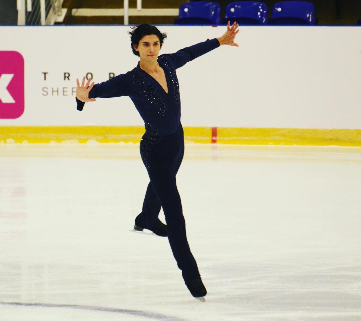 goldenskate's tweet photo. #MKJohnWilsonTrophy Saturday morning practice, Men group 1:

#CoreyCircelli 🇨🇦 
#TomokiHiwataschi 🇺🇸 
#GrahamNewberry 🇬🇧
#MorisiKvitelashvili 🇬🇪 

Good luck for your LPs today 💪🏻
#GPFigure https://t.co/JEIDZzZWVs