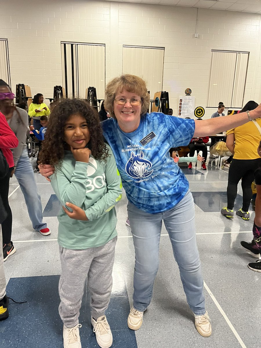 MtCarmelES_HCS's tweet photo. Our Glow Dance Party was so much fun!🪩🪩🪩 Thank you to everyone who volunteered. #MustangsRock #CommunityBuilders #YouBelongInHenry @iammrsbolds @AntonioMattox2 @drattenyascott @medianikkiadams @HenryCountyBOE #jrbeta #glowdance https://t.co/awf2E63H8h